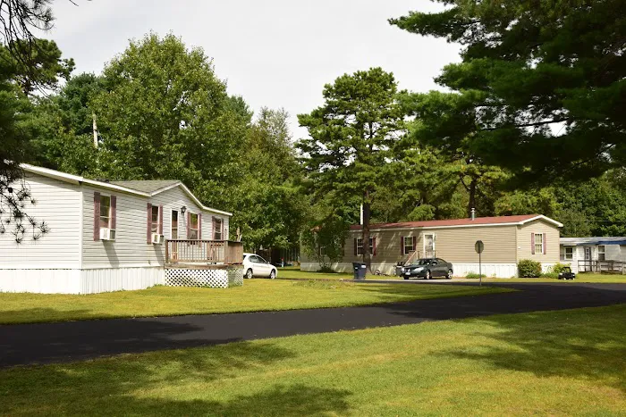 Birch Meadows Manufactured Home Community Picture 3