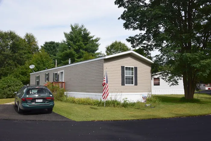 Birch Meadows Manufactured Home Community Picture 1