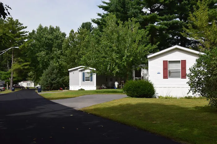 Birch Meadows Manufactured Home Community Picture 5