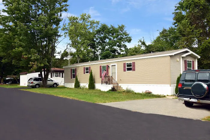 Park D' Antoine Manufactured Home Community Picture 2