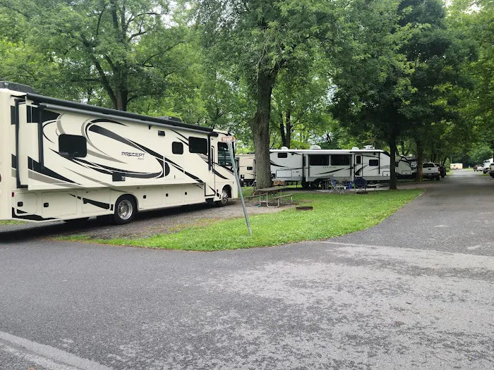 Old Mill Stream Campground Picture 6