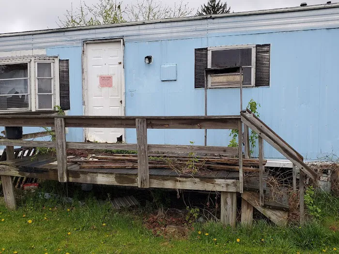 Stewart's Trailer Park Picture 1