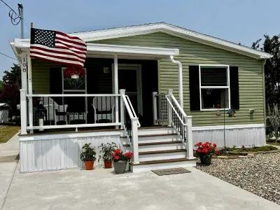 Shore Acres Mobile Home Park Picture 1