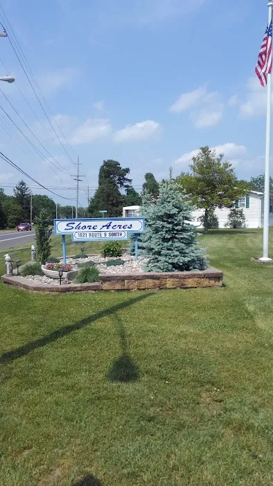 Shore Acres Mobile Home Park Picture 9