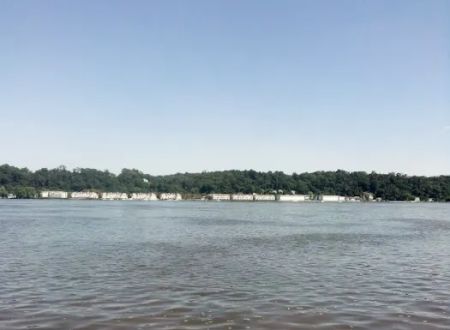 Conowingo Mobile Home Court