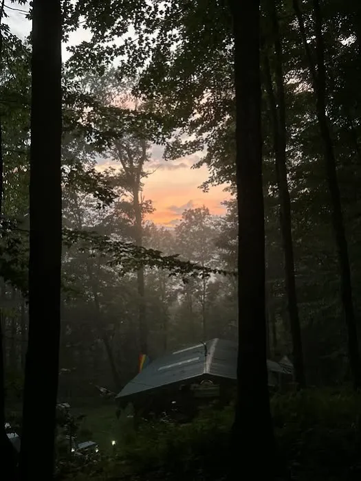 Hillside Campgrounds Picture 7