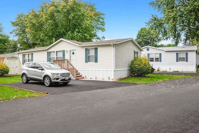 Darlington Meadows Manufactured Home Community Picture 1