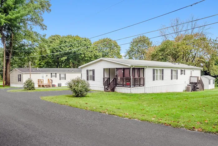 Darlington Meadows Manufactured Home Community Picture 7