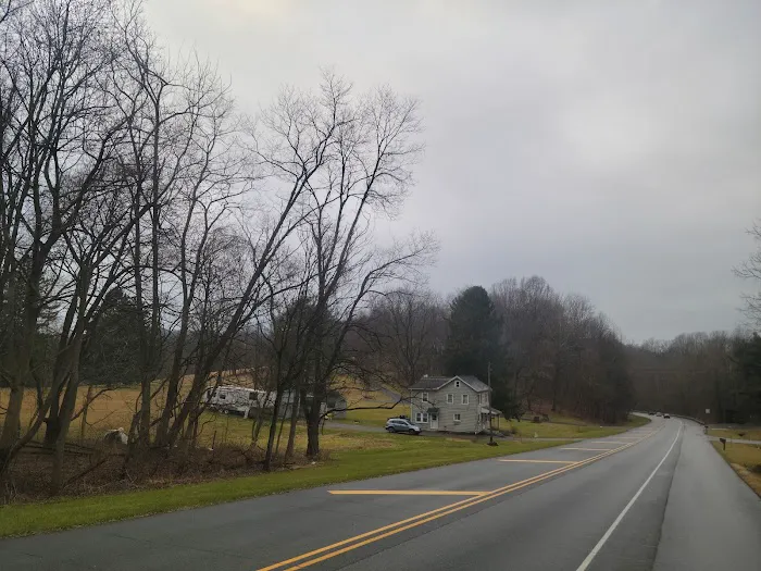 Tamarack Mobile Home Park Picture 3
