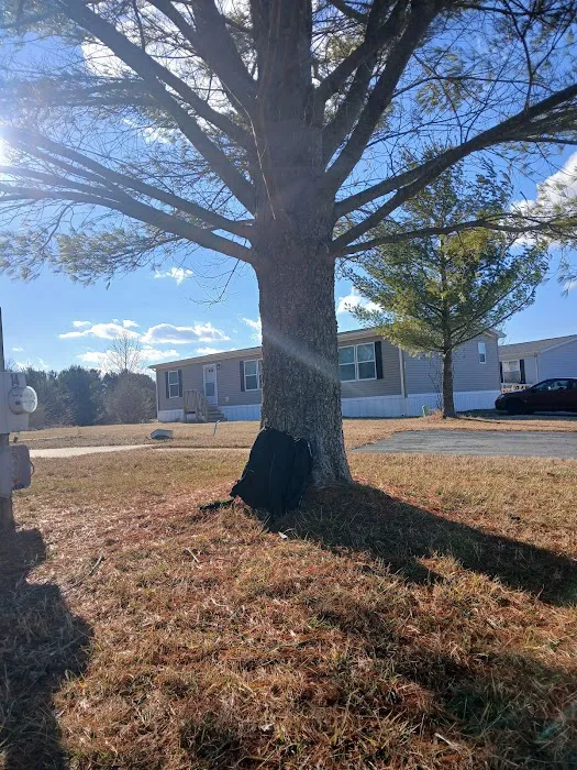 Barker's Landing Community Picture 3