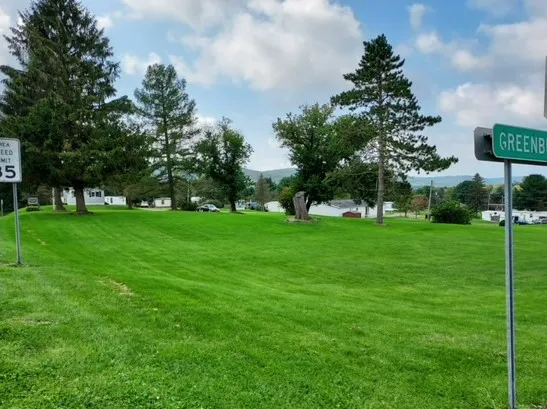 Crestwood Mobile Home Park Picture 8