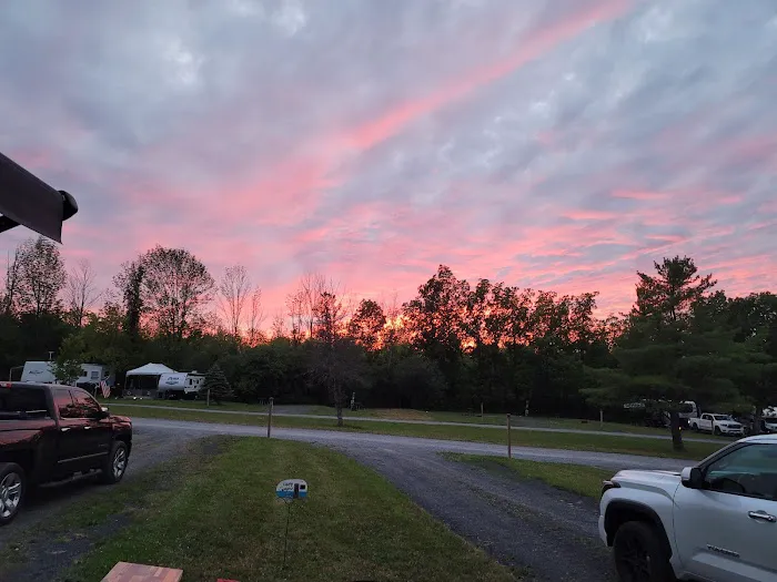 Hide-A-Way Campsites Picture 6