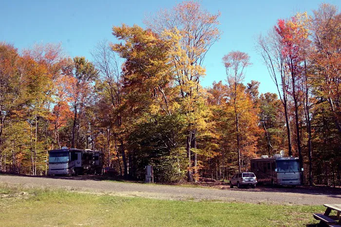 Deer Haven Campground & Cabins Picture 8