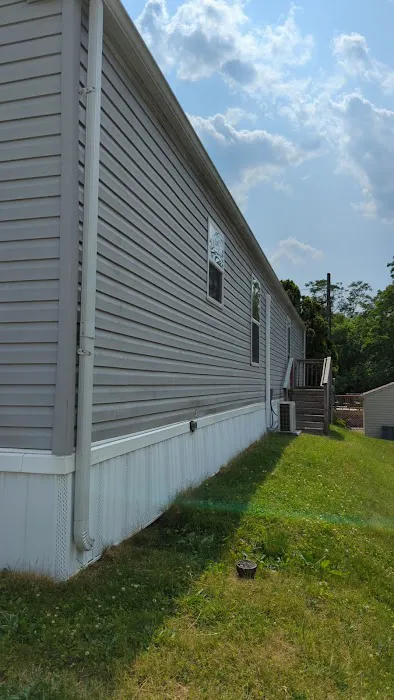 Progress Ridge Mobile Home Park Picture 7
