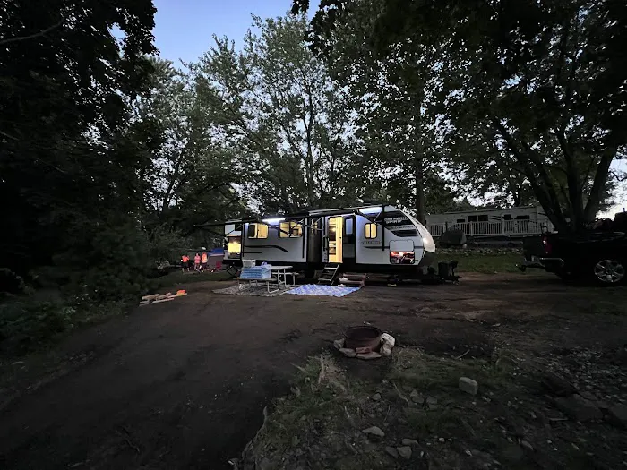 Blue Rocks Family Campground Picture 9