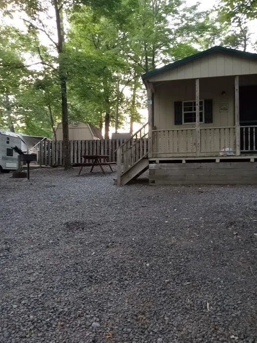 Christmas Pines Campground, LLC Picture 2