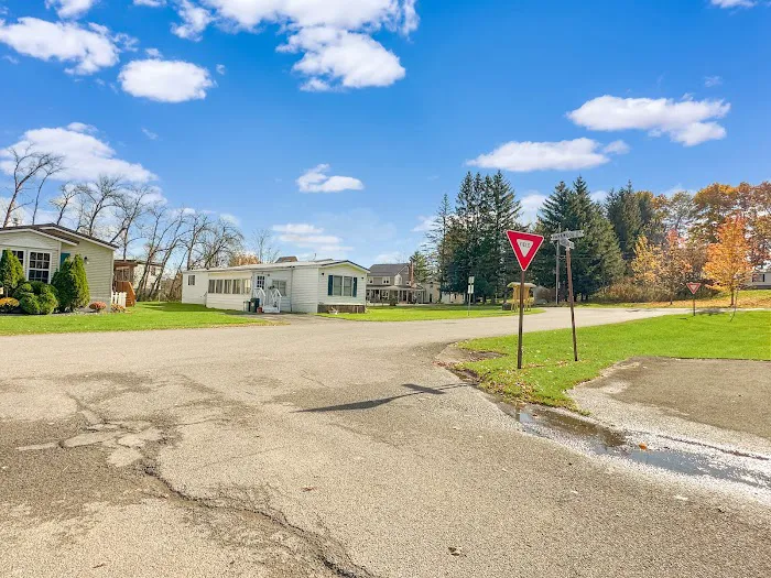 Highland Estates Picture 9