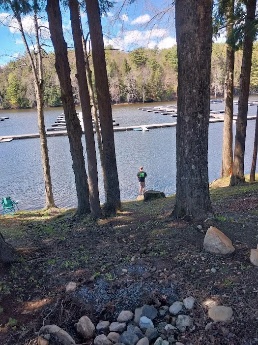 Sunset Bay Vacation Resort— RV Park & Marina Picture 5