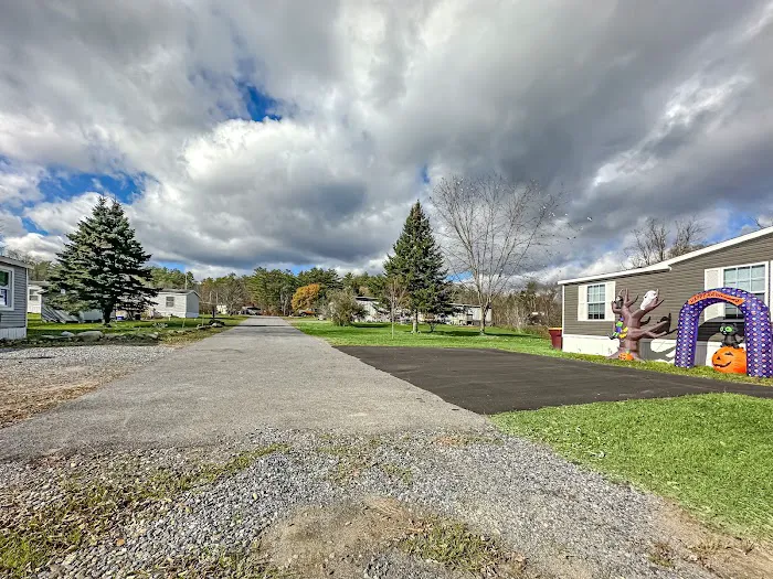 Hyspot Mobile Home Park Picture 7