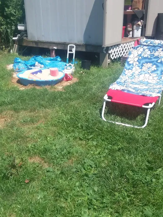 Cedar Springs Mobile Home Park Picture 3