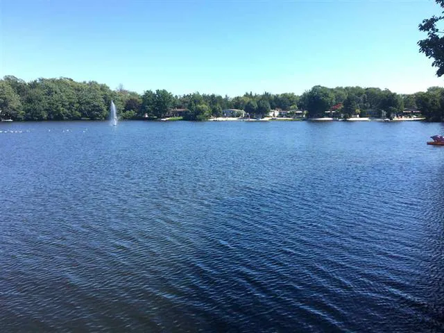 Garden Lake Park & Sales Picture 2