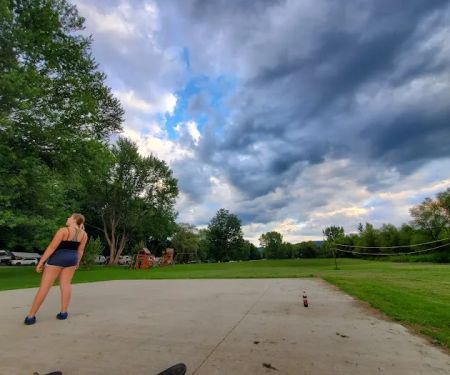Pine Crest Campground