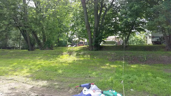 Pine Crest Campground Picture 10