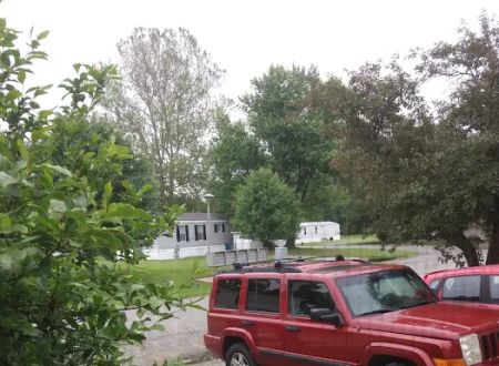 Lake Forest Mobile Estates