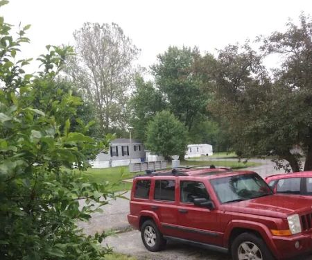 Lake Forest Mobile Estates