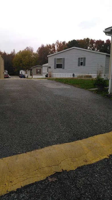Penwood Mobile Home Park Picture 8
