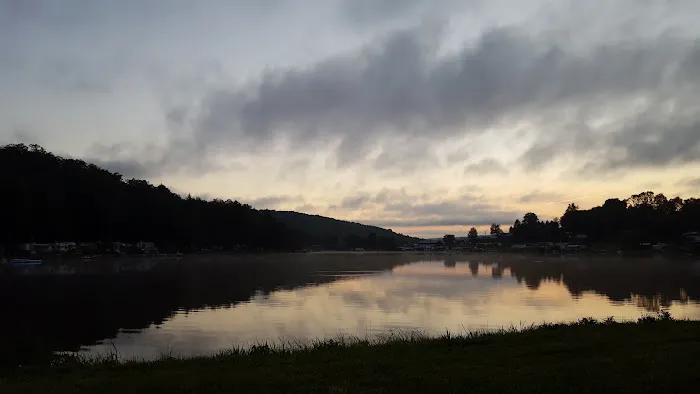 Lake Timberline Picture 10