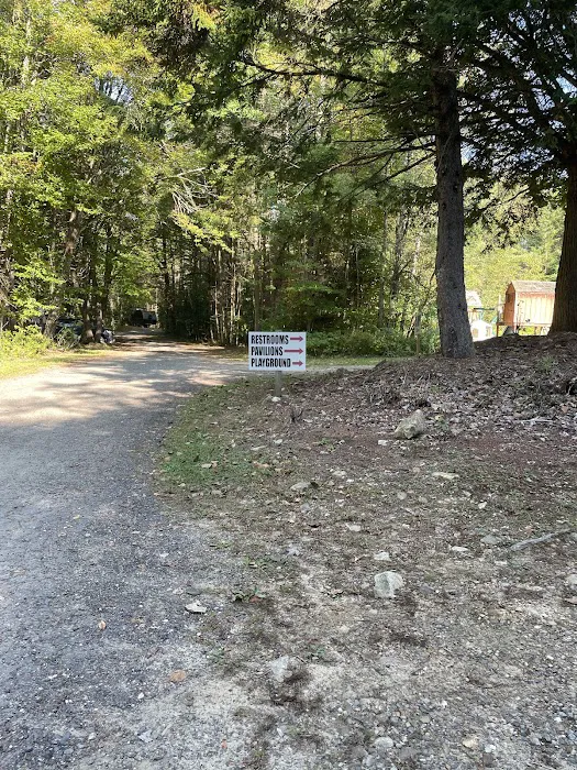 Fernwood Forest Campground Picture 10