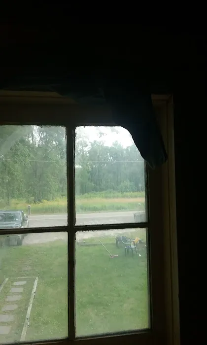Rolling Acres Mobile Home Park Picture 2