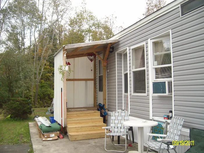 Rolling Acres Mobile Home Park Picture 5