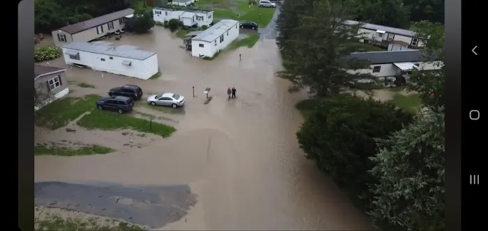 Valley Manor Mobile Home Park Picture 1
