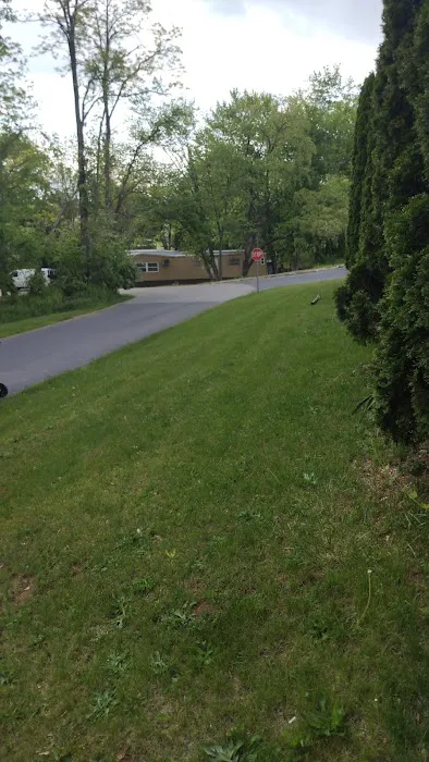 Regent Acres Mobile Home Park Picture 1