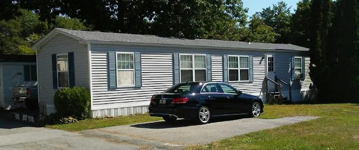 Forest Park Manufactured Home Community Picture 2