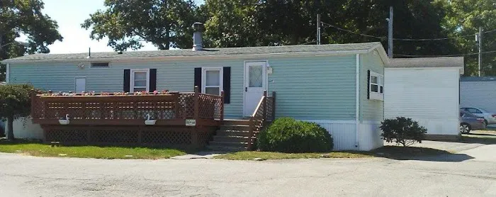 Forest Park Manufactured Home Community Picture 1