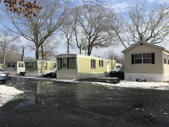 Forest Park Manufactured Home Community Picture 8