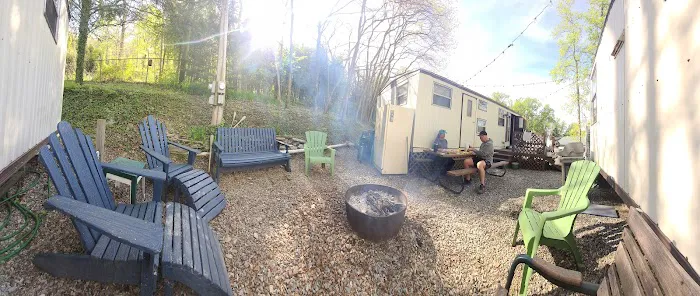Gamler's Boat Yard Campgrounds Picture 1