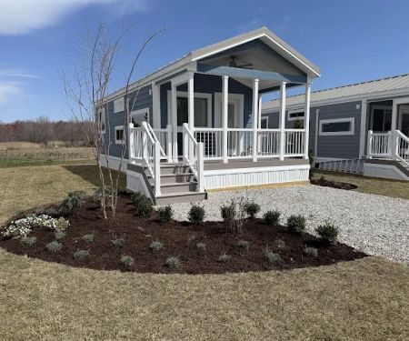 The Retreat at King Cole Farm
