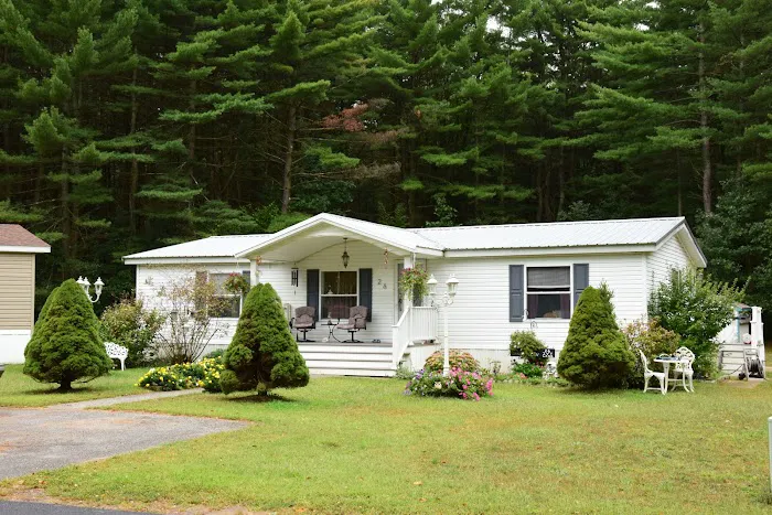 Pine Haven Manufactured Home Community Picture 5