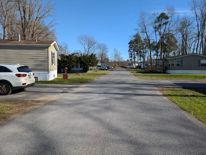 Green Mansion Manufactured Housing Community Picture 6