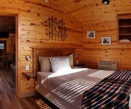 Elizabethtown / Hershey KOA Holiday