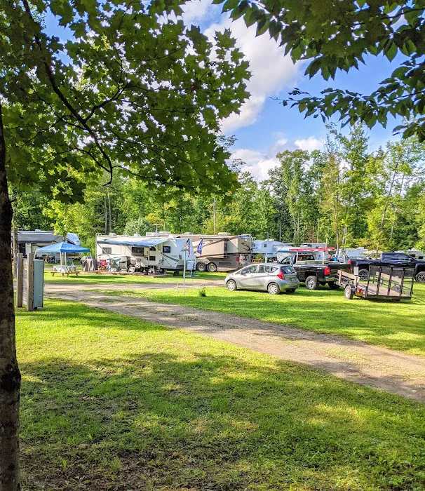 Rock Ledge Campground and RV Park Picture 5
