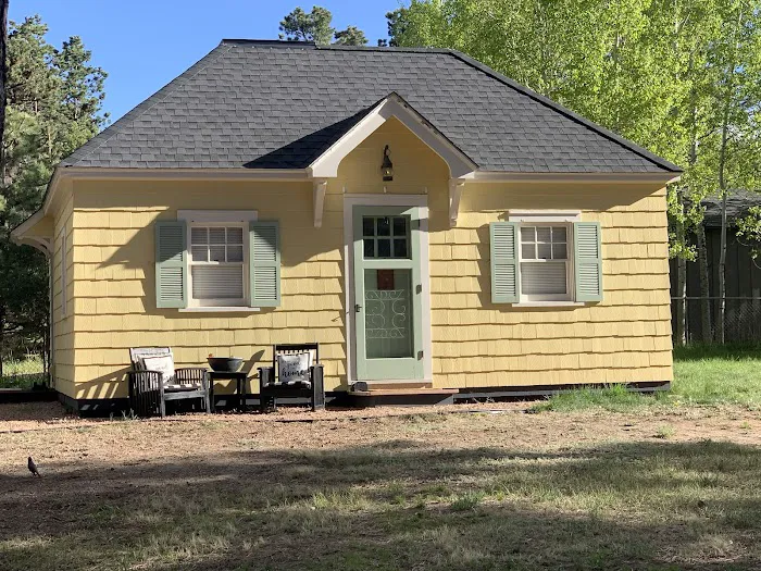 Mountain Paradise Cottage at the Historic Maytag House Picture 1