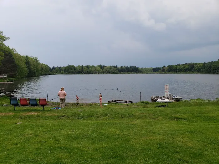 Hickory Grove Campground Picture 1