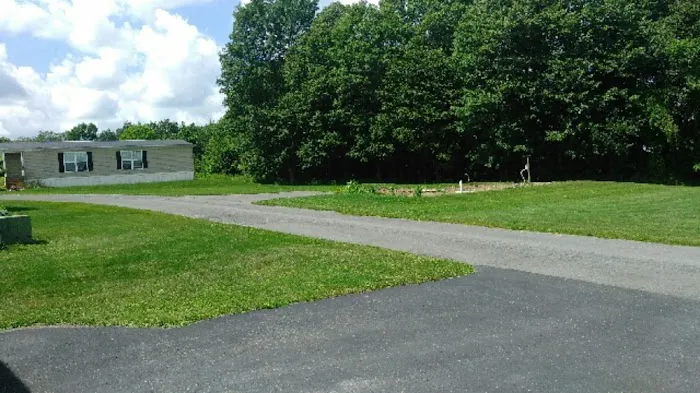 Hidden Hills Country Homes Picture 9
