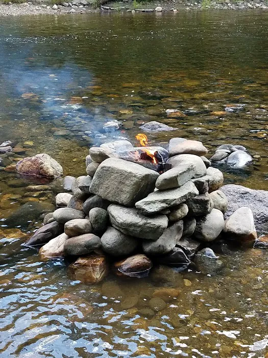 Indian Hollow Campground Picture 3