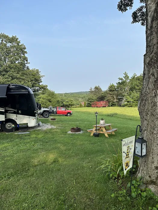 Grandview Camping & Cottages Picture 4